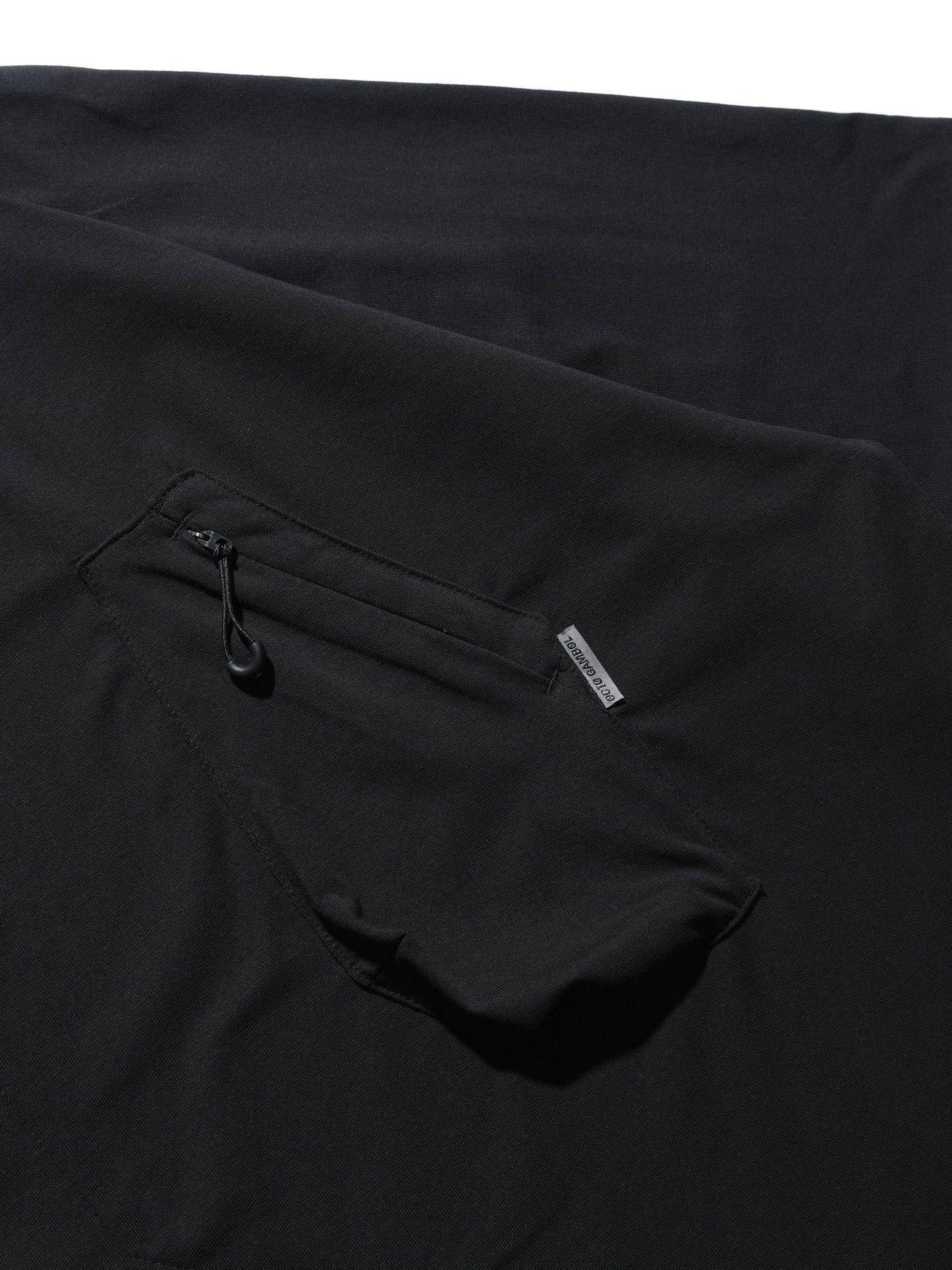 S24 / 12 — T-04 Trapezoid Sukkiri T-shirt (Black)