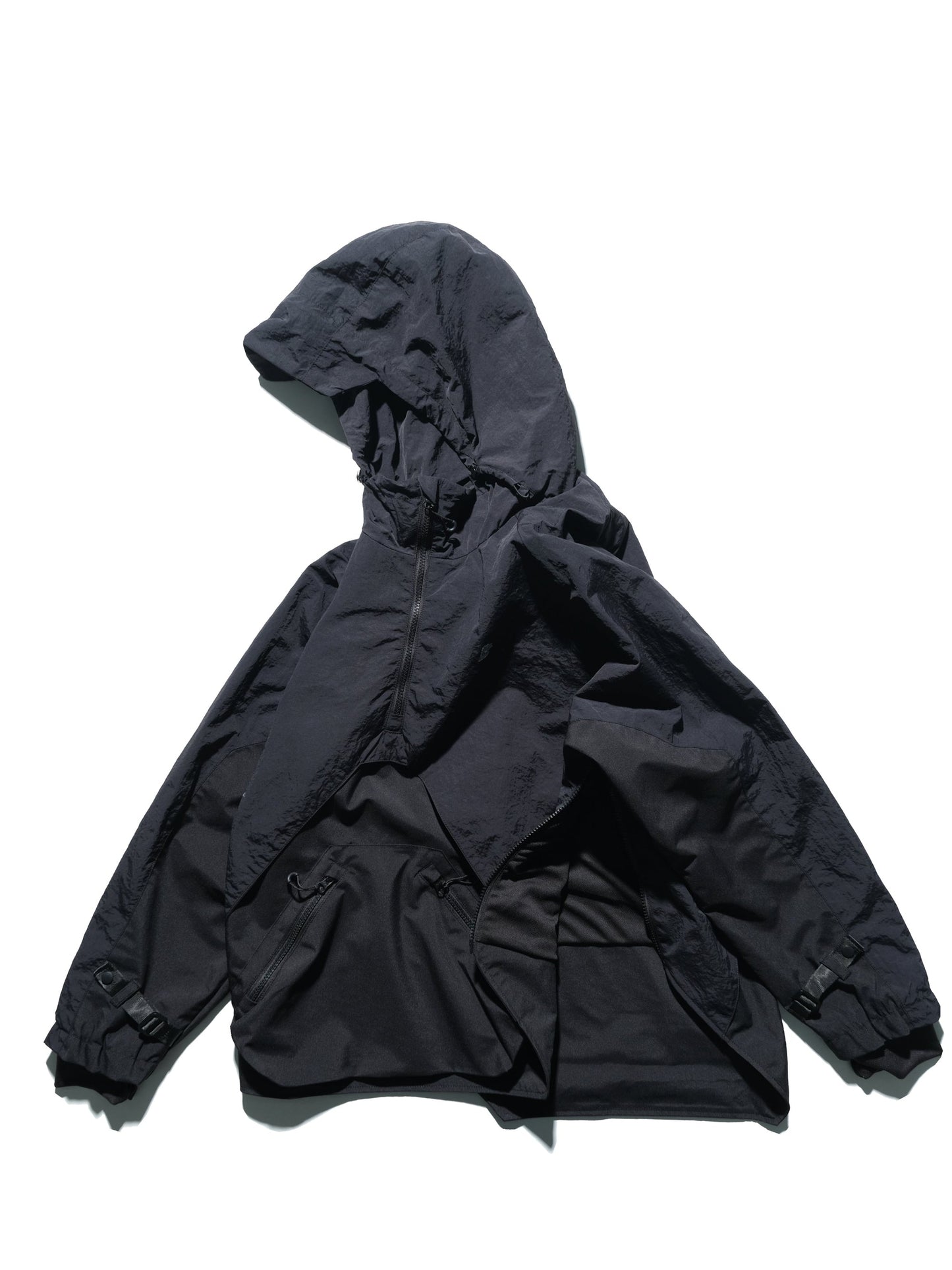 AW23 / 11 —J23-029 Ripple Tornado Pullover  (Black)