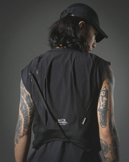 S24 / 18 — O-03 Maneuverable Mighty Form Vest (Black)