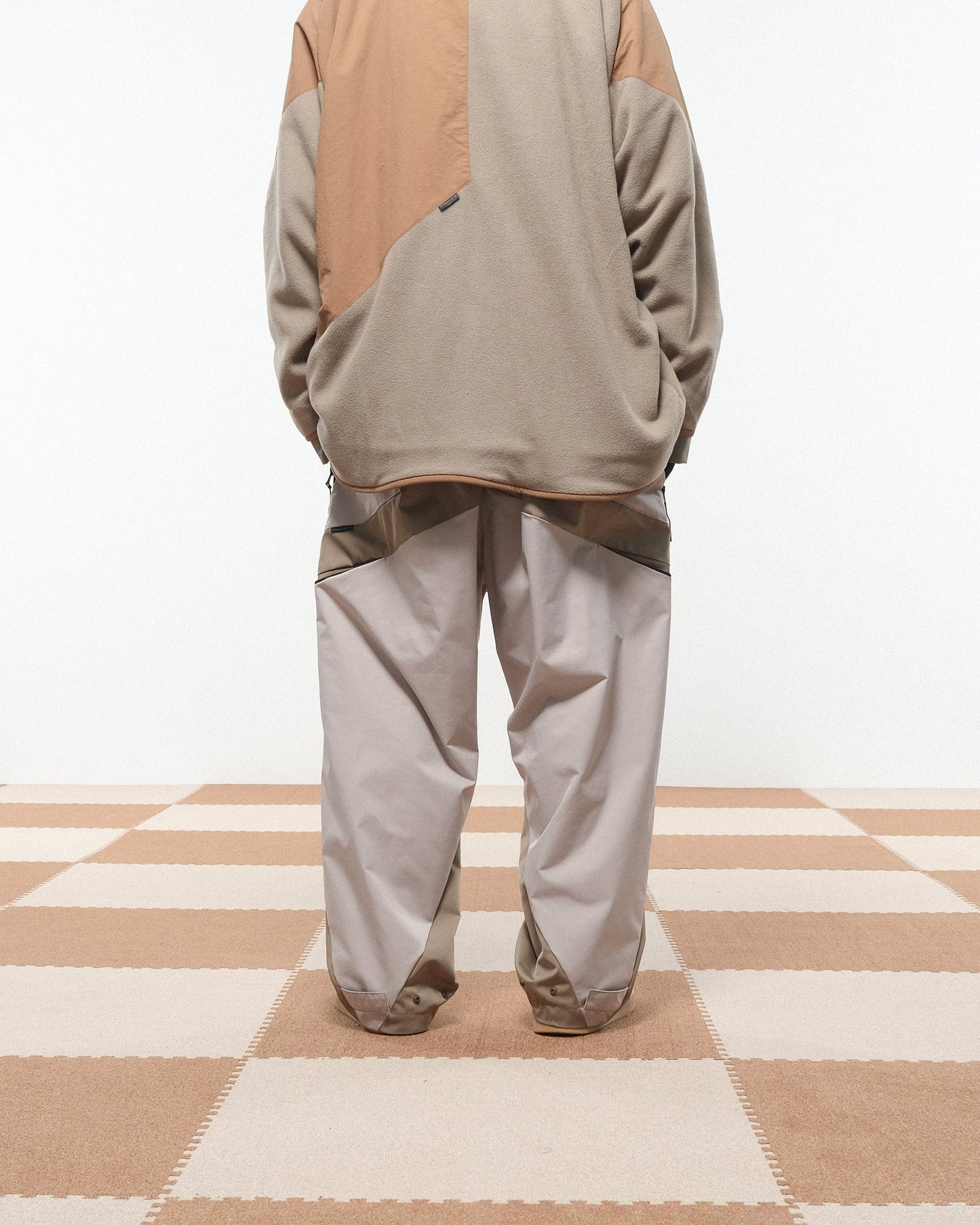 Capsule 02 / CSP-126 Discrete Nylon Pants (Sand Green)