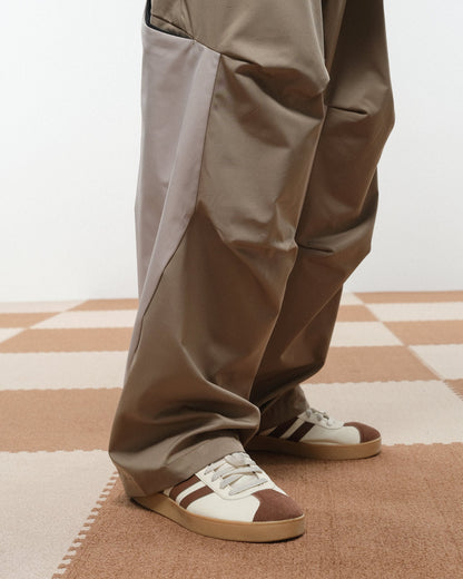 Capsule 02 / CSP-126 Discrete Nylon Pants (Sand Green)