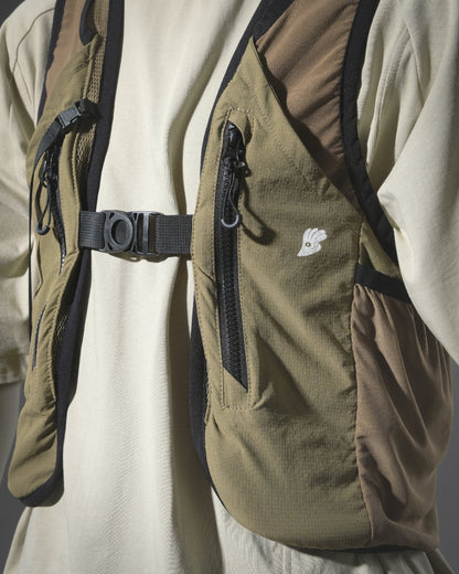 S24 / 18 — O-03 Maneuverable Mighty Form Vest (Khaki)