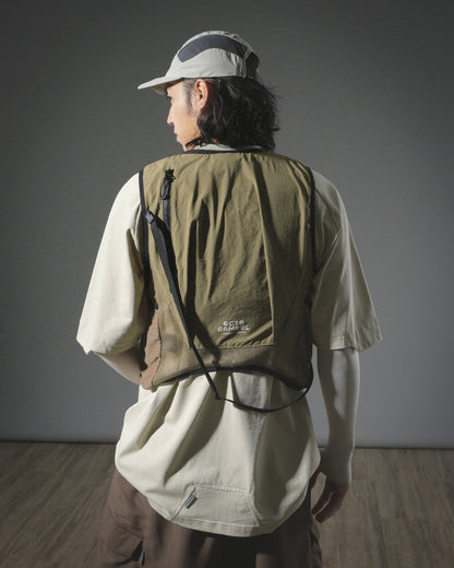 S24 / 18 — O-03 Maneuverable Mighty Form Vest (Khaki)